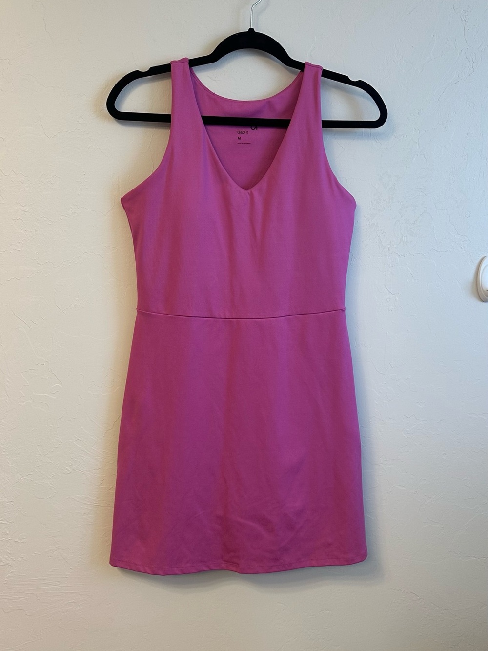 GAP Hot Pink Sleeveless V-Neck Mini Athletic Dress